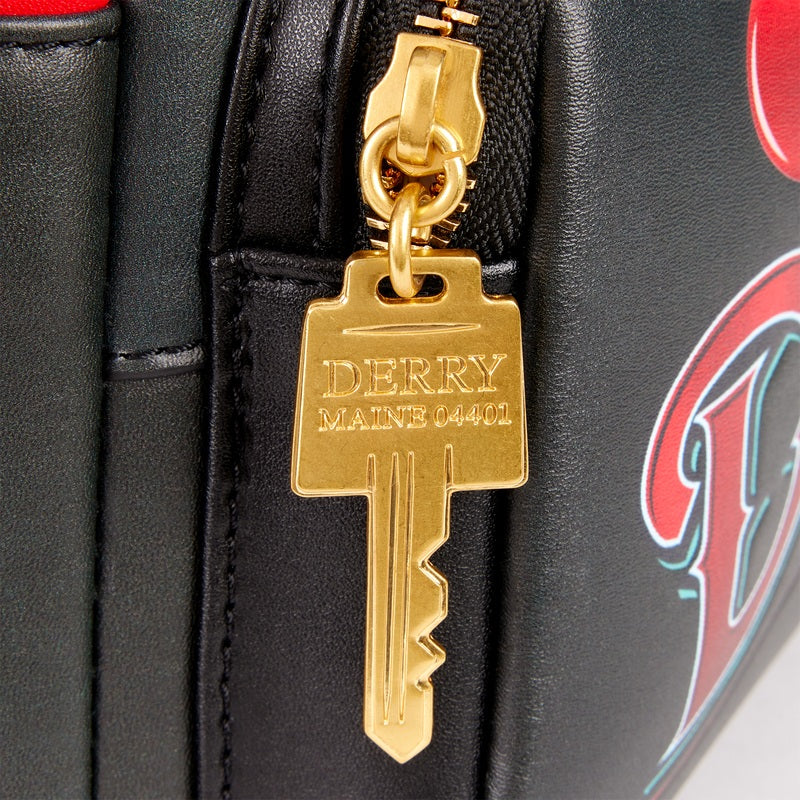 LOUNGEFLY : IT - Pennywise Cosplay Light-Up Mini Backpack