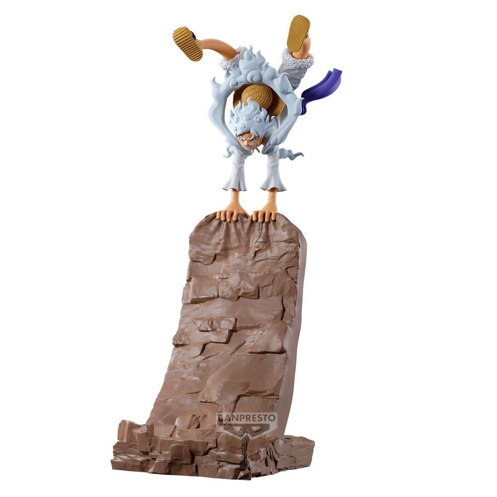 ONE PIECE - Monkey D Luffy Gear 5 Support Banpresto Figure