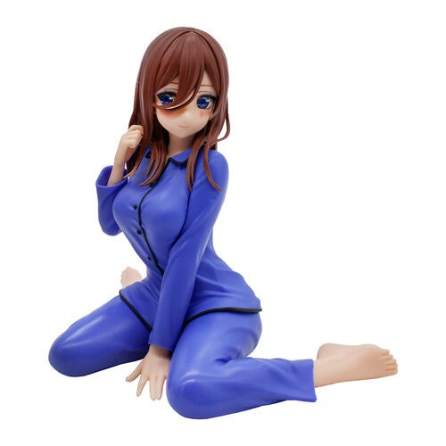 QUINTESSENTIAL QUINTUPLETS - Miku Nakano Relax Time Bandai Figure