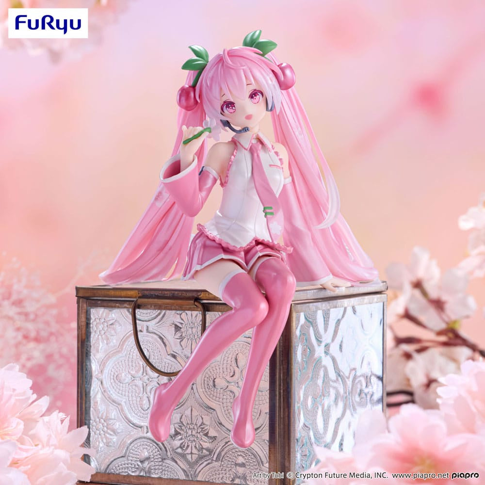 HATSUNE MIKU - Sakura Miku 2024 Pearl Colour Version Furyu Noodle Stopper Figure