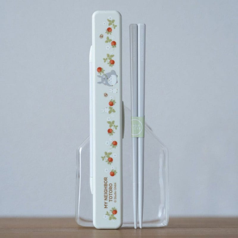 STUDIO GHIBLI : MY NEIGHBOUR TOTORO - Totoro Strawberry Chopsticks With Box
