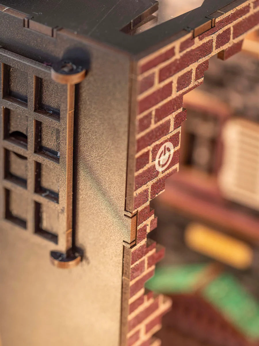 HARRY POTTER - Diagon Alley Tiny Adventures Book Nook Revell Model Kit