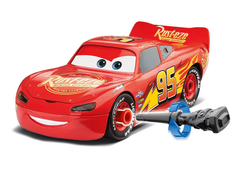DISNEY PIXAR : CARS - Lightning McQueen Light & Sound Build & Play Revell Model Kit