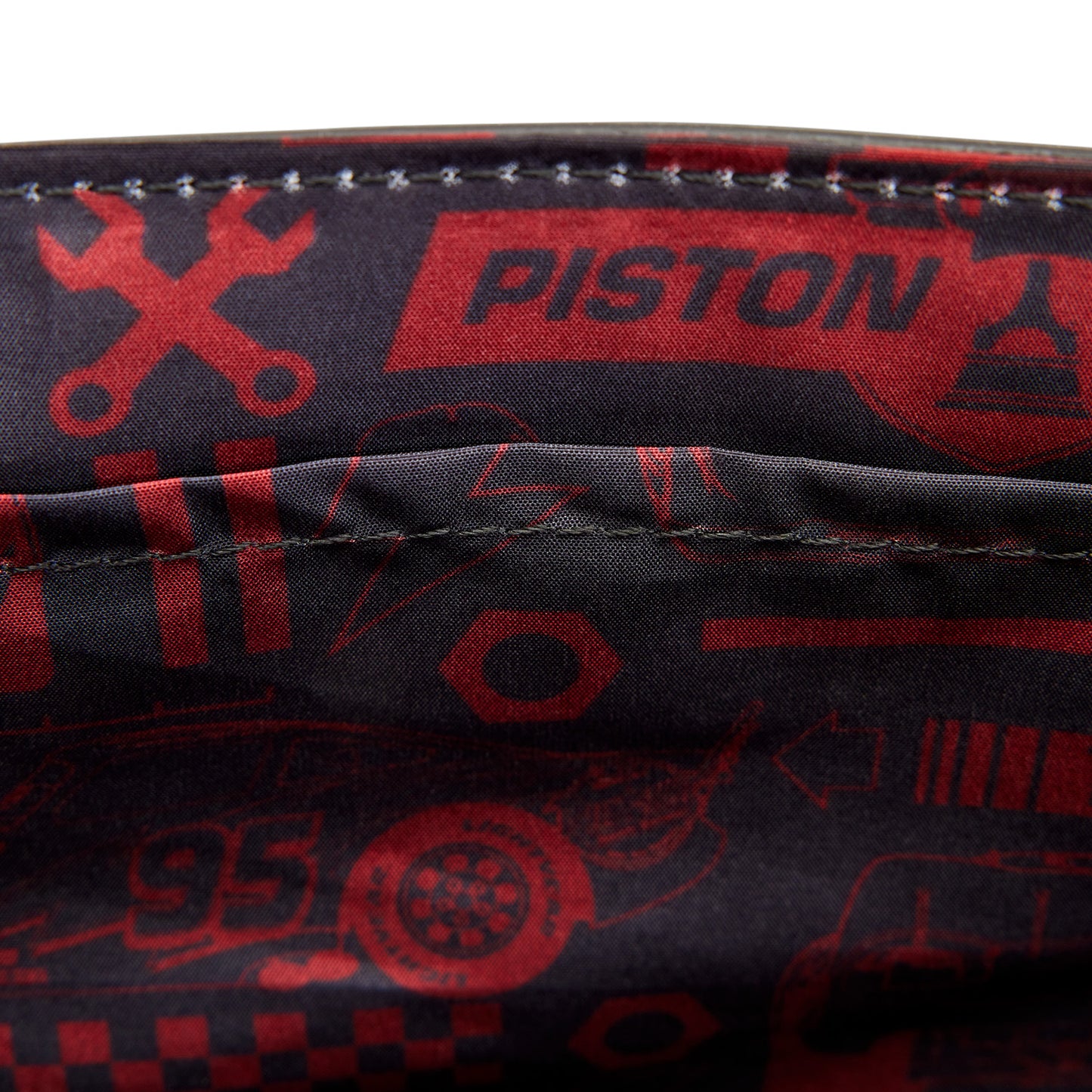 LOUNGEFLY : DISNEY PIXAR - Cars Crossbody Bag