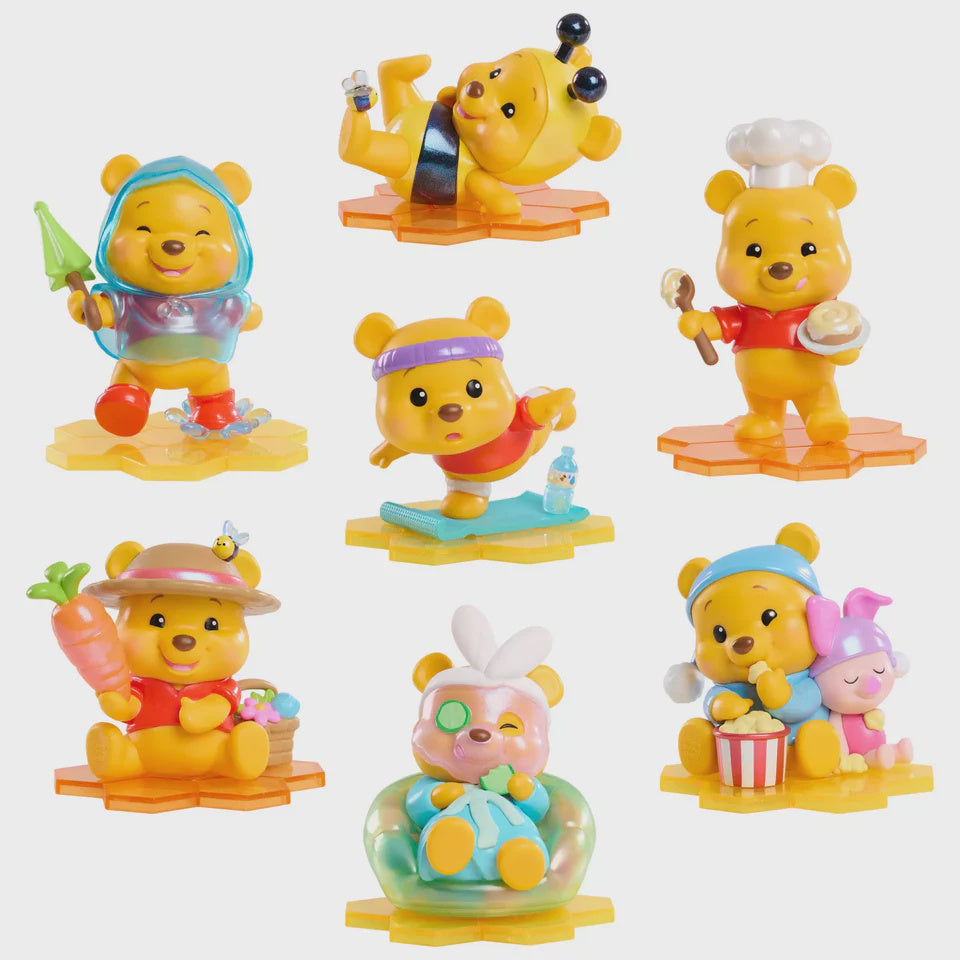 DISNEY : WINNIE THE POOH - Hunny Crew Blind Box Figure (1)