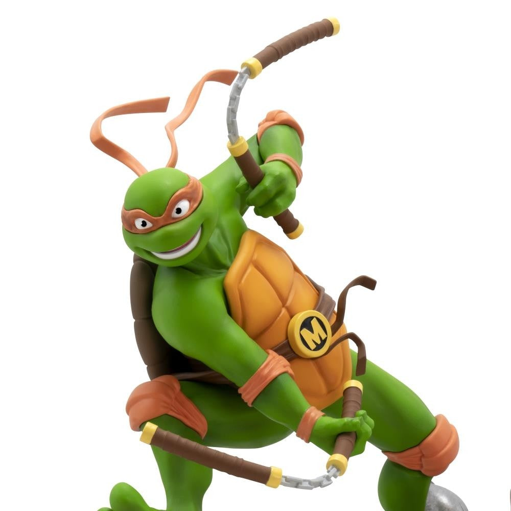 TEENAGE MUTANT NINJA TURTLES - Michaelangelo SFC Figure