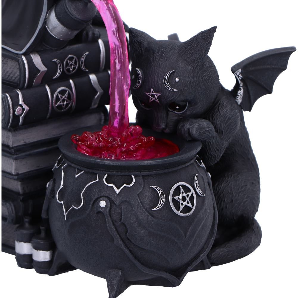 NEMESIS NOW - Cult Cuties Cauldron Ornament