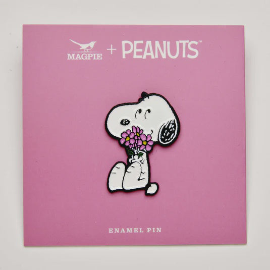 PEANUTS - Give Hugs Flowers Pin Badge