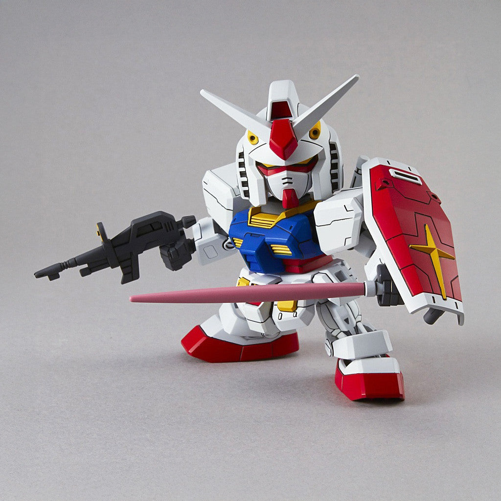 GUNDAM - SD Gundam Ex-Standard RX-78-2 Gundam Model Kit