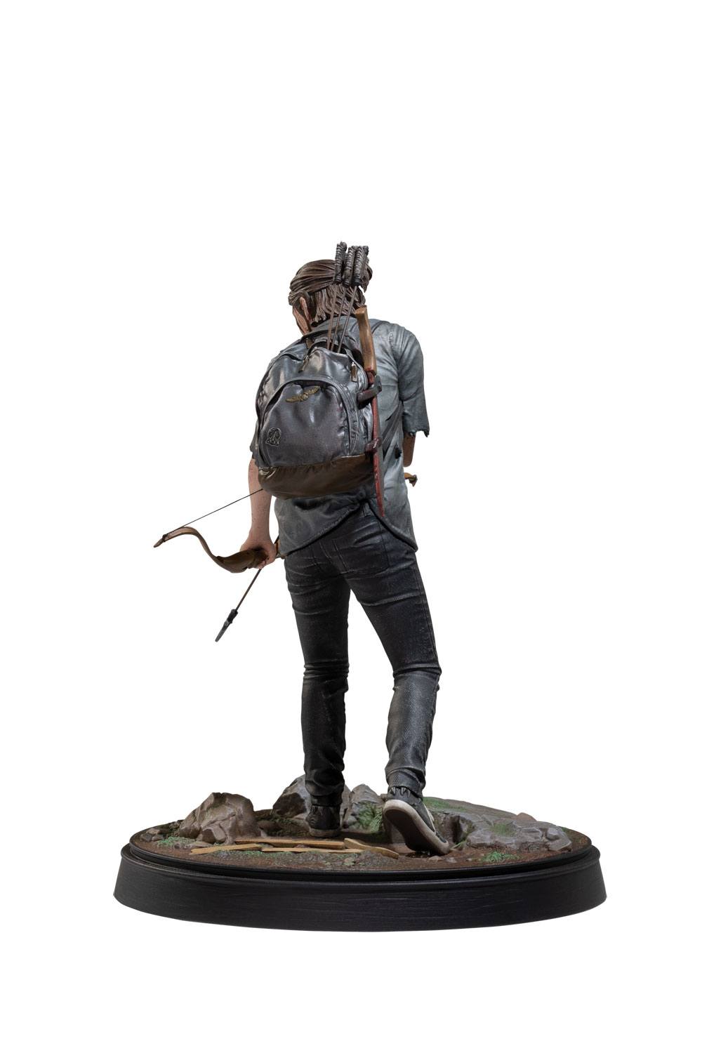 THE LAST OF US: PART II  - Ellie with Bow Dark Horse Figure