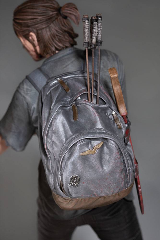 THE LAST OF US: PART II  - Ellie with Bow Dark Horse Figure