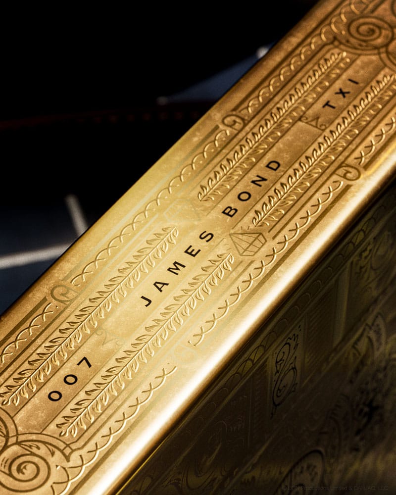 JAMES BOND - Theory11 Premium Gold Edition Playing Cards Box Set