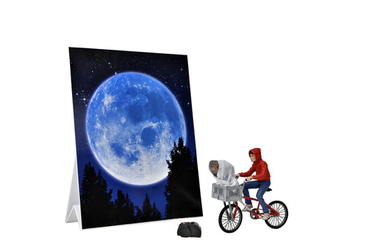 E.T. - Elliot & E.T. On Bike Neca Ultimate Figure